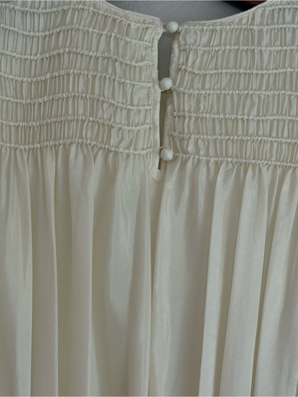Tory Burch Runway Corded Smocked Silk Midi Dress Ivory Long Sleeve Size 6 - Picture 8 of 10